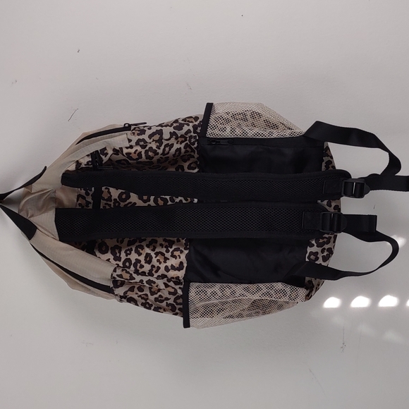 APL leopard print/cream backpack - Picture 2 of 3